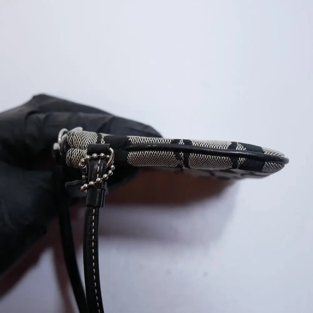 COACH VINTAGE SIGNATURE SMALL ACCESSORY POUCH ZIP WRISTLET CANVAS BLACK GREY - Picture 6 of 10